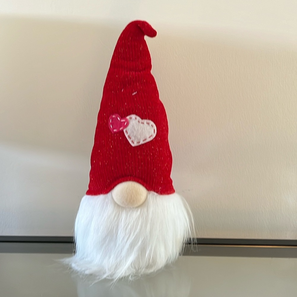 Light up Gnome, uses batteries, never got around to using it